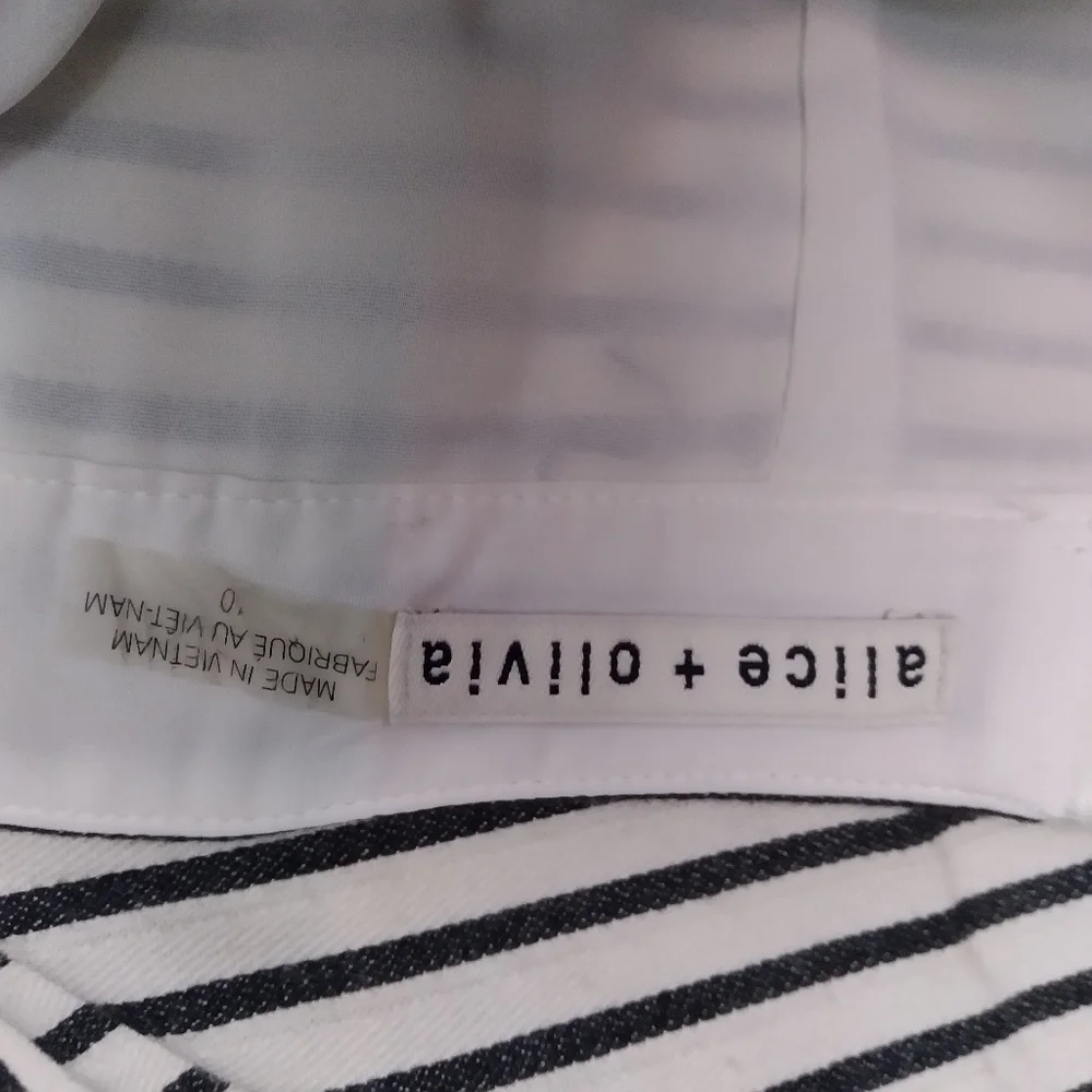 ALICE+OLIVIA Striped Midi Skirt w/Deep Front Vent